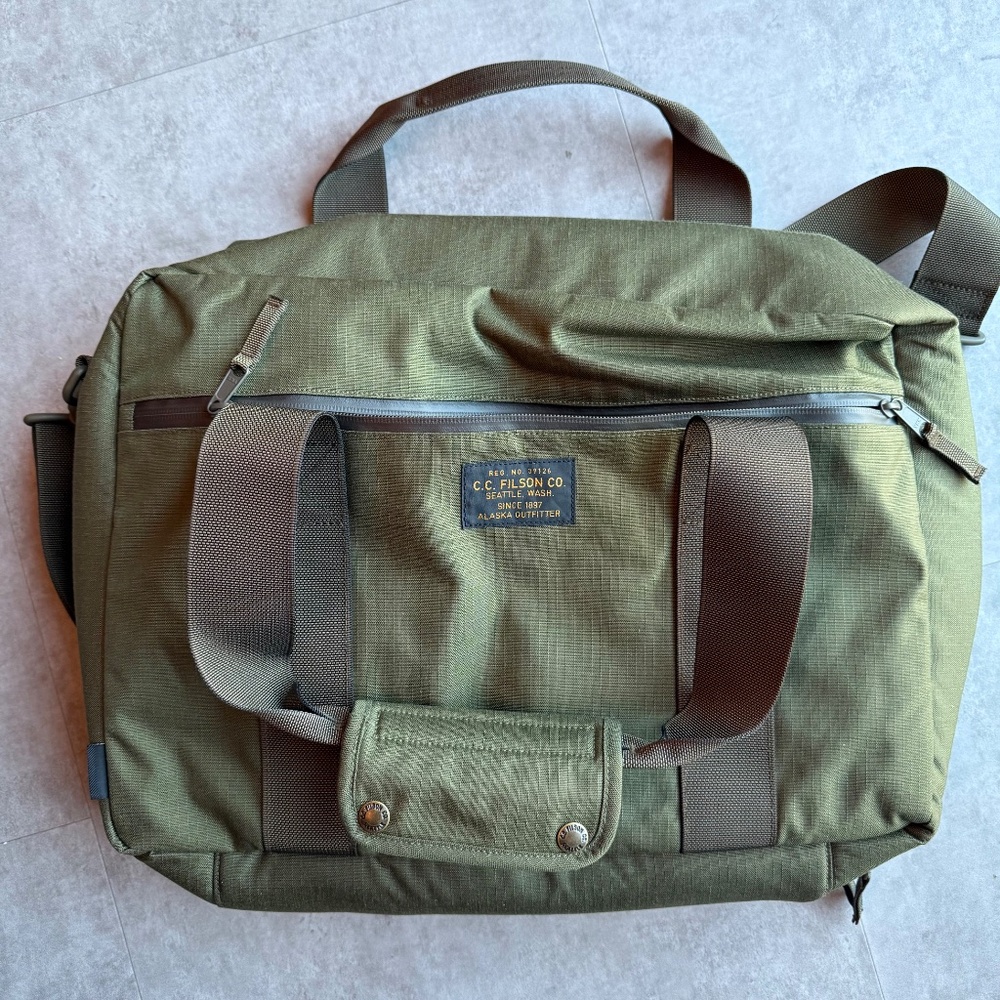 Filson Nylon Ripstop Pullman duffel, surplus green - Picture 5 of 9